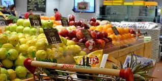I like jaya grocer because they are strategically located and offers good stuff.so what are the good stuff am i talking about? Jaya Grocer Dpulze Cyberjaya Covid 19 Case False Alarm Rojak Pot