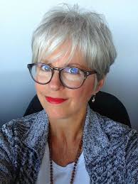 Best hairstyles for 70 year olds. Hair Styles For Grey Hair Over 70
