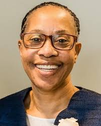 Leah Stark's Instagram, Twitter & Facebook