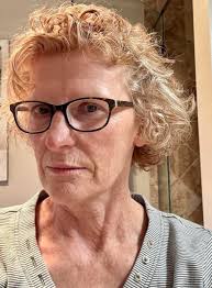 Short haircut for older Ladies