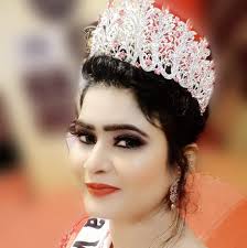 Poonam dhirendra mrs.india Le devine national beauty pageant.