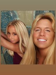 Country Girl 🐴 (@dodgecumminsgirl)