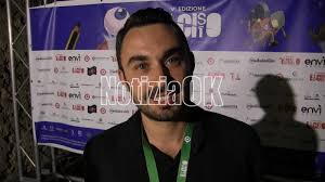 Matteo Russo porta a Crotone la sua ''Lux Santa'