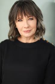 Miriam Smith's Instagram, Twitter & Facebook