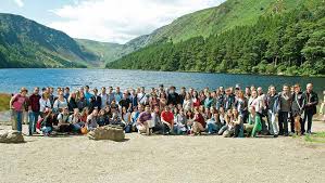 جمهورية أيرلندا، وأيرلندا الشماليّة التي تتبع التاج البريطاني. ØªØ¹Ù„Ù… Ø§Ù„Ø¥Ù†Ø¬Ù„ÙŠØ²ÙŠØ© ÙÙŠ Ø¥ÙŠØ±Ù„Ù†Ø¯Ø§