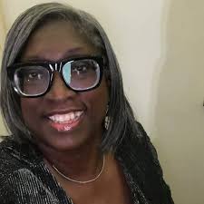 The way u ate singing and playing 😌