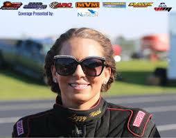 Lizzy Musi “Aftershock” in the Streets🏁