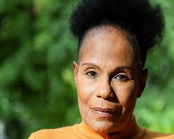 Donna Stinson's Instagram, Twitter & Facebook