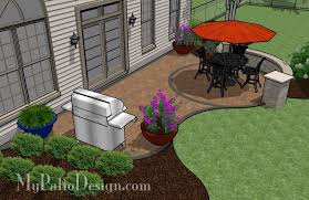 350 Sq Ft Curvy And Affordable Patio Design With Seat Wall Patio Patio Plans Patio Design