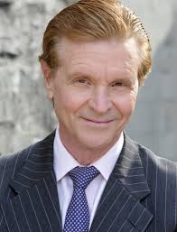 Eric Purcell's Instagram, Twitter & Facebook