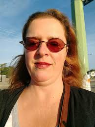 Layering nail polish colors