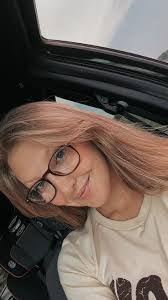 Christina Bedore's Instagram, Twitter & Facebook