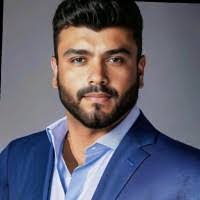 Adan Badillo's Instagram, Twitter & Facebook