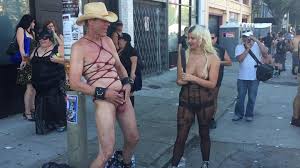 Ballbusting Folsom - video 2 - ThisVid.com