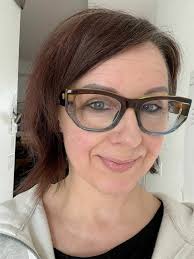 I turned 57😅🎂, I baked myself a cake and now I want some good wishes  🎂❤️️❤🙏🙏