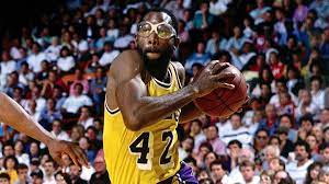 The Best Trade In Lakers History: That Time The Defending Champions Won A  Coin Flip To Draft James Worthy - Fadeaway World