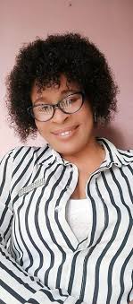 PRAYERS AND DECLARATIONS FOR THE MONTH OF NOVEMBER By Mrs Ella Bryant  Novembre 2024 1. 1 Thessalonians 5:16, 18: A Month for Gratitude and  Reflection With the year-end approaching, November is a