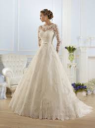 Luxury Long Sleeve Lace Appliques Low Back Wedding Dress A Line Maternity Bridal Dress Long Sleeve Wedding Dress Lace Backless Wedding Dress