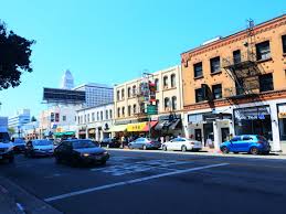 ロサンゼルス観光で人気のダウンタウンへ 無料のThe Broadと旅の締めはホテルの絶景バーで乾杯！ | PlayLife [プレイライフ]