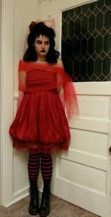 Lydia Deetz Wedding Dress Nerdy Halloween Costumes Themed Halloween Costumes Beetlejuice Halloween Costume