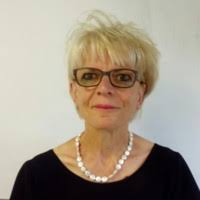 40+ "Julia Cann" profiles