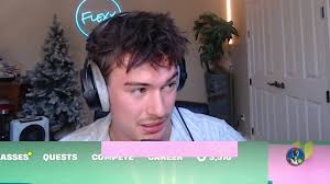 Pedro Holguin (@pedroholguinsc) është LIVE