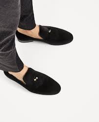 Black And White Loafers With Tassels Black Velvet Loafers With Tassels Shoes Man Zara United States In 2020 Men S Wedding Shoes Velvet Loafers Mens Wedding Shoes Black