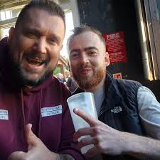 Norwich was absolutely brilliant... The traffic home hasn't been though  haha... Just back to Nottimgham so time to get straight the pub! Welcome to  the #CrawlOfFame you legends...