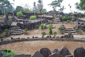 Tempat wisata di kuningan memang mengesankan dan juga memukau siapa pun yang mengunjunginya. Dambirobus Tempat Wisata Di Kuningan