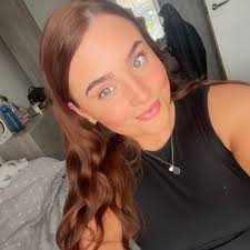 Aimee Glover (@aimee_glover29)