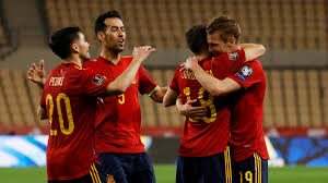 Prediksi susunan pemain spanyol vs swedia. Euro 2020 Spain Squad To Be Vaccinated On Wednesday After Captain Sergio Busquets Tests Covid 19 Positive Sports News