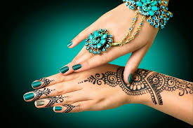 Seni yang dihasilkan dari jenis henna sangat banyak sekali. 7 Rekomendasi Produk Henna Yang Bagus Dan Mudah Digunakan Di Rumah Bukareview