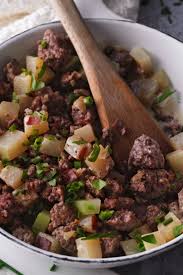 Hackfleischpfanne Mit Gemuse Und Schinken Rezept In 2020 Hackfleischpfanne Gerichte Mit Hackfleisch Fleisch