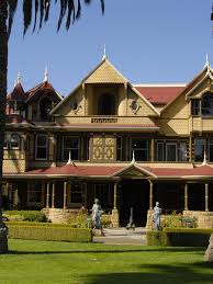 The chilling story behind the winchester mystery house, the craziest home in the u.s. A New Room Has Been Discovered In The Winchester Mystery House Architectural Digest