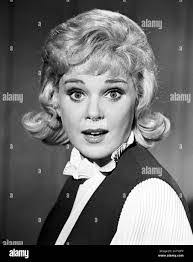 Jenny Hines's Instagram, Twitter & Facebook