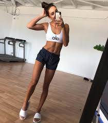 Hiit, strength, barre & yoga programs. Who Is Fitness Star Kayla Itsines What Is Her Bikini Body Guide How Much Does It Cost And How Do You Pronounce Her Name