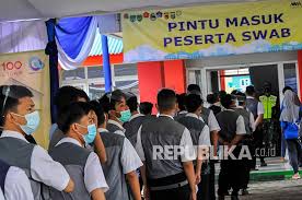 2 000 Karyawan Pabrik Di Cikarang Ikuti Swab Test Massal Republika Online