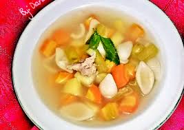 Namun untuk mendapatkan rasa yang gurih dan lezat, ada tips khusus yang harus dilakukan. Resep Sayur Sop Gurih Sederhana Oleh Diana Endri Rosisca Cookpad