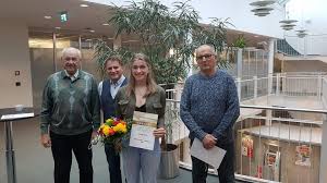 Check spelling or type a new query. Zeulenroda Heike Drechsler Stipendium Fur Serina Riedel