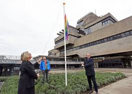 Zij mogen die voorlopig wel houden. Regenboogvlag Wappert In Terneuzen Zeeuws Vlaanderen Pzc Nl