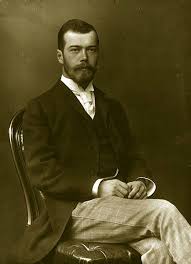 Eduard lasă un testament în care anulează actul de succesiune și le exclude pe maria și elisabeta de la succesiunea la tron; George 5 Èi Nikolai Monarhia In Slujba ÈÄrii