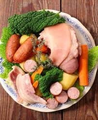Potee C Margouillat Photo Shutterstock Recettes De Cuisine Plats Complet Potee Aux Choux