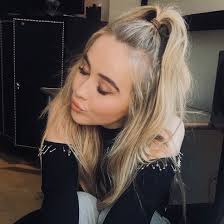 Sabrina annlynn carpenter (born may 11, 1999) is an american singer and actress. Sabrina Carpenter Sabrina Carpenter Style Sabrina Carpenter Hairstyle
