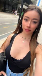 Mi Amigo Me Trajo Un Regalo