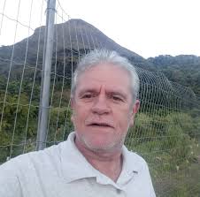 Tivemos a honra de entregar hoje, no Plenário da Assembleia Legislativa do  Estado do Rio de Janeiro, ao lado do Presidente, Deputado Estadual Rodrigo  Bacellar, o Conjunto de Medalhas de Mérito Pedro