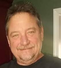 Dean Lowery's Instagram, Twitter & Facebook