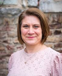 Victoria Barlow's Instagram, Twitter & Facebook