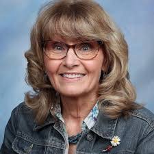 Jacqueline Dietz's Instagram, Twitter & Facebook