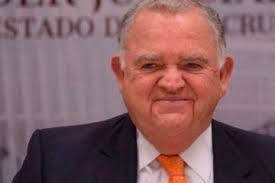 Edel Alvarez's Instagram, Twitter & Facebook