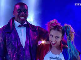 Samedi soir, les téléspectateurs ont pu apercevoir la belle chanteuse dans un costume particulier. Danse Avec Les Stars Ladji Doucoure Et Ines Vandamme On Tele Star